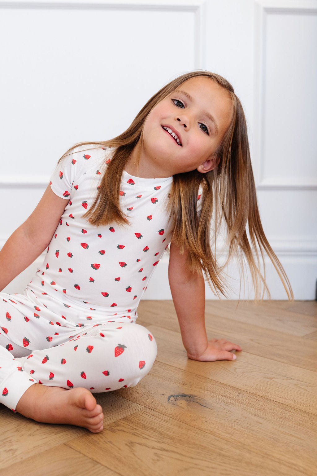 Short Sleeve PJ Set in Strawberries