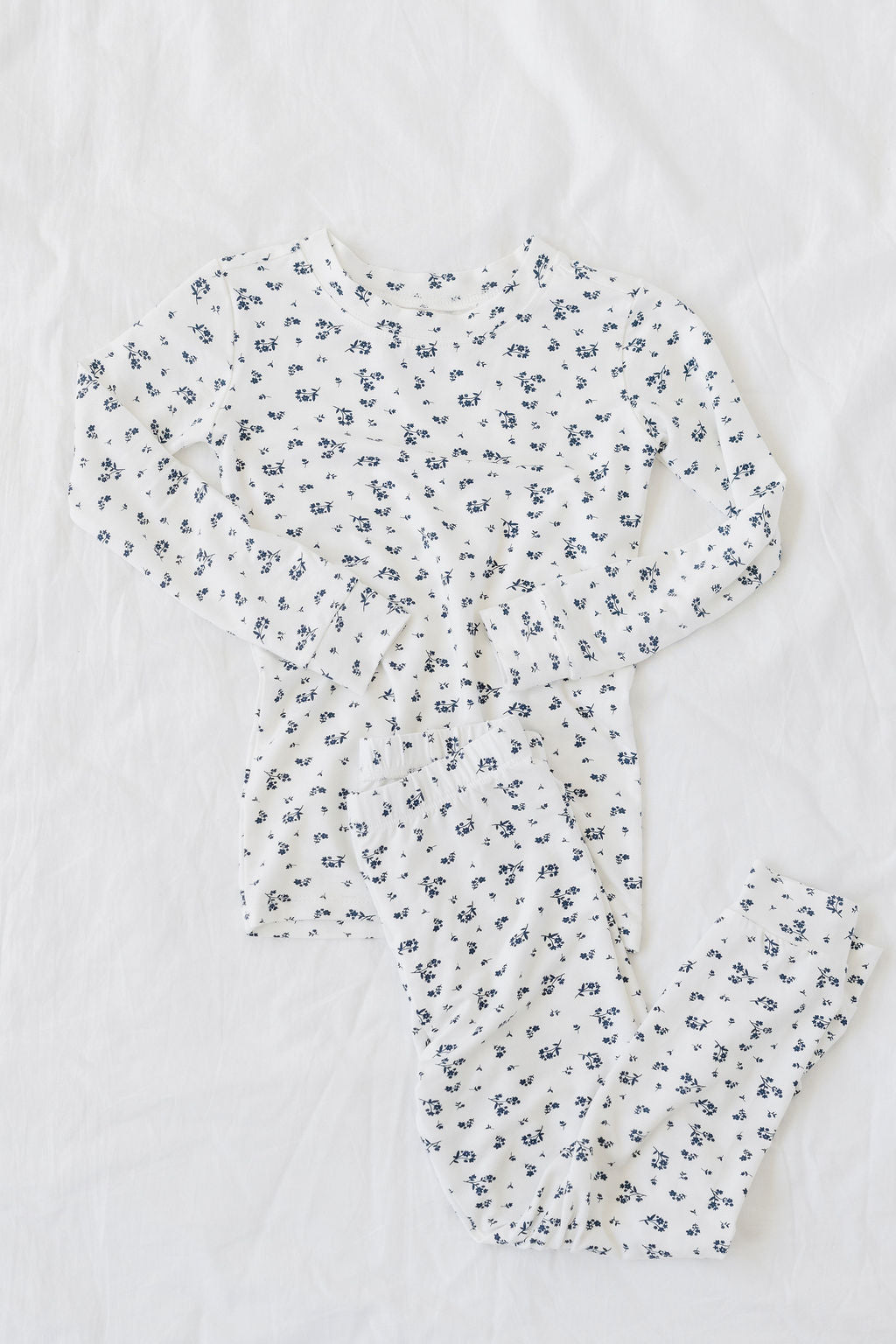 PJ Set in Navy Fleur