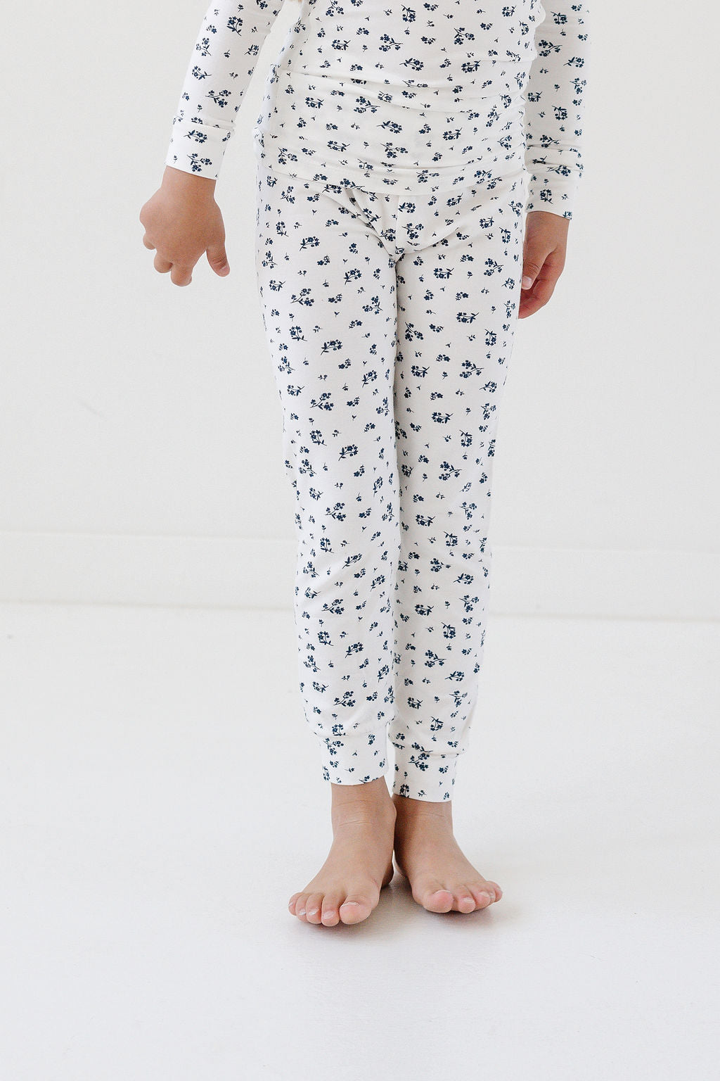 PJ Set in Navy Fleur