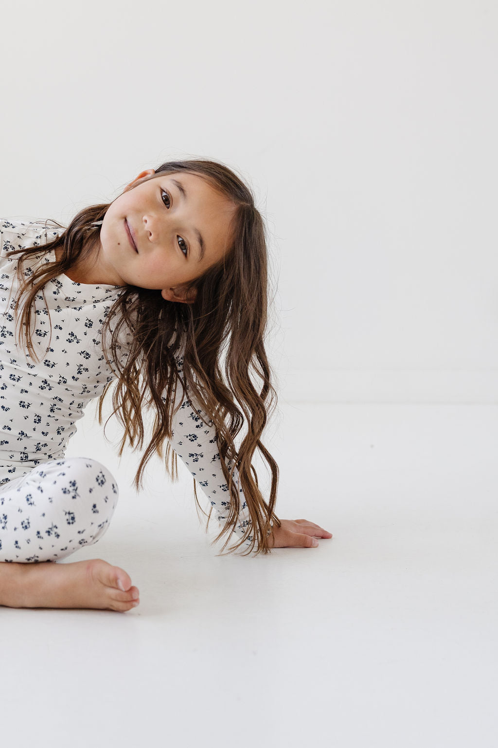 PJ Set in Navy Fleur